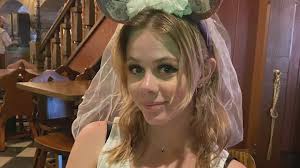 Charlotte Funk's Instagram, Twitter & Facebook