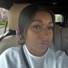 Madison Sage (@ImSittinnPretty)