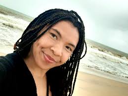 Zay ah vao niaina an'zany congés payés zany ! 🏖💶 Fa hafa mihitsy ny  tsirony 🤌 Vao nanomboka niasa ah 2018, d CDD. Bien évidemment, tsy  afa-nihetsika pendant 8 mois. Mais bon