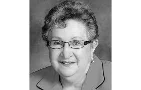 Margaret Lesh's Instagram, Twitter & Facebook