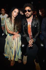 2258 lenny kravitz pictures from 2020. Lenny Kravitz And Lisa Bonnet S Daughter Zoe Sports Short Hair In Vanity Fair Snaps