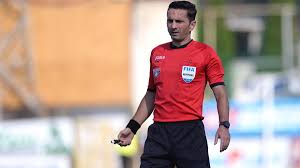 Hakem sayfasında constantin sebastian colțescu isimli hakem hakkındaki bilgilere ulaşabilirsiniz. Drama Lui Sebastian ColÈescu TatÄl Lui A Murit In Timp Ce El Arbitra Poli IaÈi Chindia TargoviÈte Eurosport