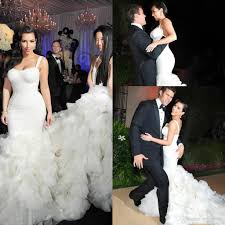 Get the best deals on kim kardashians wedding dress and save up to 70% off at poshmark now! Luxury Kim Kardashian Mermaid Wedding Dresses Sexy Straps Organza Ruffle Skirt Long Chapel Train Formal Trumpet Bridal Gowns Custom Made Expensive Wedding Dresses Mermaid Style Wedding Dresses From Sexybride 153 05 Dhgate Com