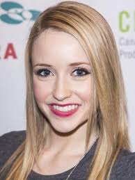 Love all these Emily tennant Christmas movies wonderful actress