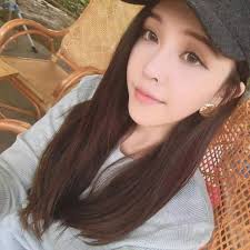 長相甜美身材火辣有戀愛的feel的氣質型正妹- 每日頭條