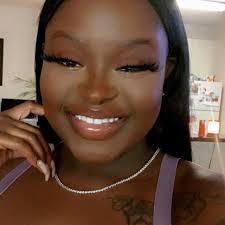 Photo posted by QueenBee (@xxqueenbee13)