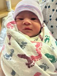 December 25th just became even more special for one Omaha family! At 1:14  p.m. yesterday, Zoila Maldonaldo Galdamez and her family welcomed a son  named Joseph. Having a Christmas baby is pretty