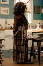 WornOnTV: Vi's brown printed robe