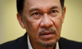 Buku ini merupakan satu analisis objektif tentang perancangan yanga amat teliti oleh datuk seri anwar ibrahim sehingga membolehkan parti. Kes Qazaf Rayuan Anwar Ibrahim Ditolak