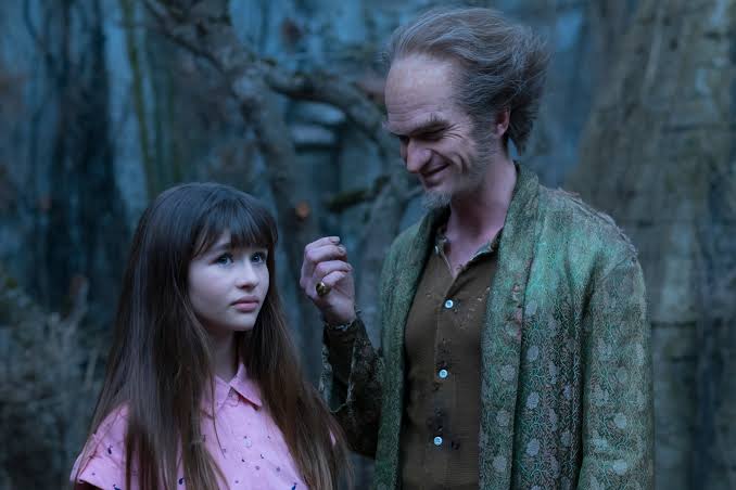 Netflix's take on Lemony Snicket's A Series of Unfortunate Events embraces  weirdness, and not much else | Vox