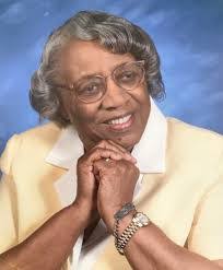 Mamie Carpenter's Instagram, Twitter & Facebook