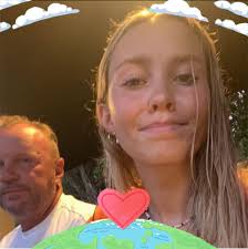 Elianna Cella (@ellie.cella.1)