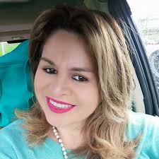 Silvia Bolaños (@sbolanob)