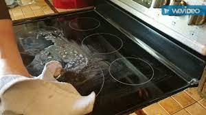 Watch Me Clean Glass Caked On Stove Top Make New Again Razor Blade 2018 Youtube