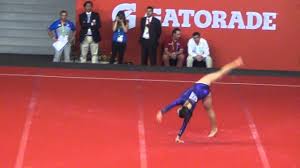 From 2009 to 2013, she was a collegiate gymnast competing for. Suelo Simona Castro Chile Youtube