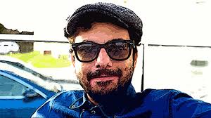 Huse Monfaradi joins Moxie Pictures at David Reviews