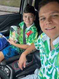 Feliz cumpleaños mi rey bello 🎉🎈🎁 #10años Mi compañero de andanzas, de  locuras , de emputes , de risas 😂😂😂😂😂 te estas creciendo muy rapido  😞❤️