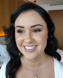 I HATE that lipstick you have to watch a video. Most of the time it DOES  NOT WORK!! I would rather pay diamonds or whatever. Something that would  CONSISTENTLY work.