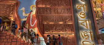 উৎসবের মঞ্চে রাজনীতির অনুপ্রবেশ