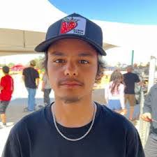 Rainey White's Instagram, Twitter & Facebook