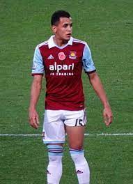 * feb 2, 1993 in manchester, england Ravel Morrison Wikipedia