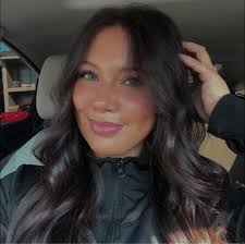 HELP ! How do I get rid of this! I look so thick here and it's so  embarrassing I eat very very clean. So it's not my diet.