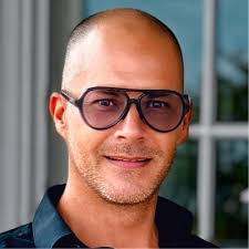 Little Things: JLab JBuds Mini are the smallest earbuds ever