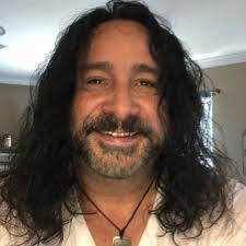 Elsa Cordoba's Instagram, Twitter & Facebook