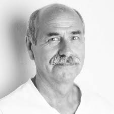 Ansprechpartner & Kontakte