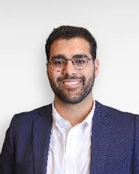 Eric Olafson's Instagram, Twitter & Facebook