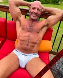 MrUndieFan @MrUndiefan - Twitter Profile | Sotwe