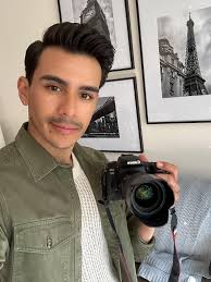 I'm looking for a videographer to record and produce a walking tour of the  Old City. Does anyone have any suggestions for people to contact? Thanks!