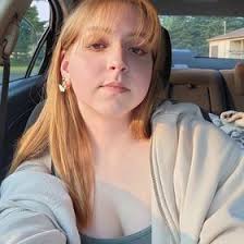 Bee Martinez (abbemart)