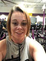 Tuesday morning workout 🏋️..pains of workout 🏋️ has been part of me for 7  years now ..so there's no physical pains you want give to me just to make  sad 😢.....so sorry