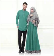 Ketahui teknik berkesan untuk menguasai ilmu jahitan baju kurung seperti pakar dan bagaimana ianya mampu menjana wang sampingan dari keselesaan rumah anda. Gambar Baju Couple Lebaran 2018