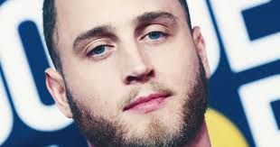 Chet haze, also known as chester marlon hanks, is the son of academy. Chet Hanks Teases Possible Acting Class