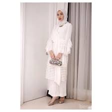 Check spelling or type a new query. Tampil Anggun Dan Stylish Saat Kondangan Contek Gaya Zaskia Sungkar Ini Aja Ladies
