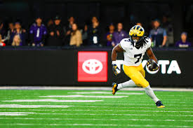 Michigan RB Donovan Edwards opts out of bowl
