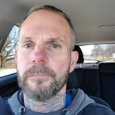 Daniel Blust's Instagram, Twitter & Facebook