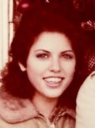 Candace Bunnell's Instagram, Twitter & Facebook