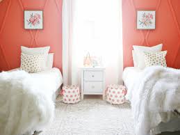 What to wear for the kentucky derby. 9 Coral Color Decorating Ideas For Your Inspiration