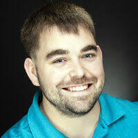 Tom McElroy: Actor in Chicago, Illinois.