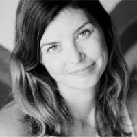 Cora Rosen's Instagram, Twitter & Facebook