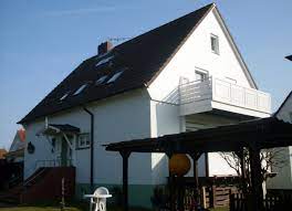 Situated in emden, this hotel is within 3 mi (5 km) of ostfriesisches landesmuseum emden, bunkermuseum, and kunsthalle emden. Haus Emden Familie Bias