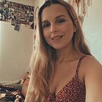 Lacey Decker's Instagram, Twitter & Facebook