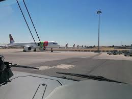 Sindicato regista adesão à greve próxima de 100% no aeroporto de lisboa. Eq6hyuksh1xmcm