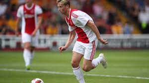 Check out his latest detailed stats including goals, assists, strengths & weaknesses and match ratings. Football News Barcelona Sign Frenkie De Jong From Ajax In 65 3m Deal Eurosport