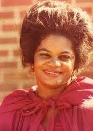 Frances Sutton's Instagram, Twitter & Facebook