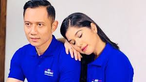 Check out our views on technology & life. Kisah Asmara Annisa Pohan Dengan Ahy Ada Hal Tak Terduga Saat Kenalan Sudah Isyaratkan Berjodoh Tribunnewsmaker Com