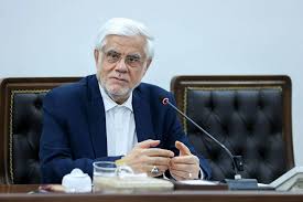 مصرف روزانه بنزین نباید از ۱۰۰ میلیون لیتر بیشتر شود/ دولت باید در آمادگی جنگی باشد